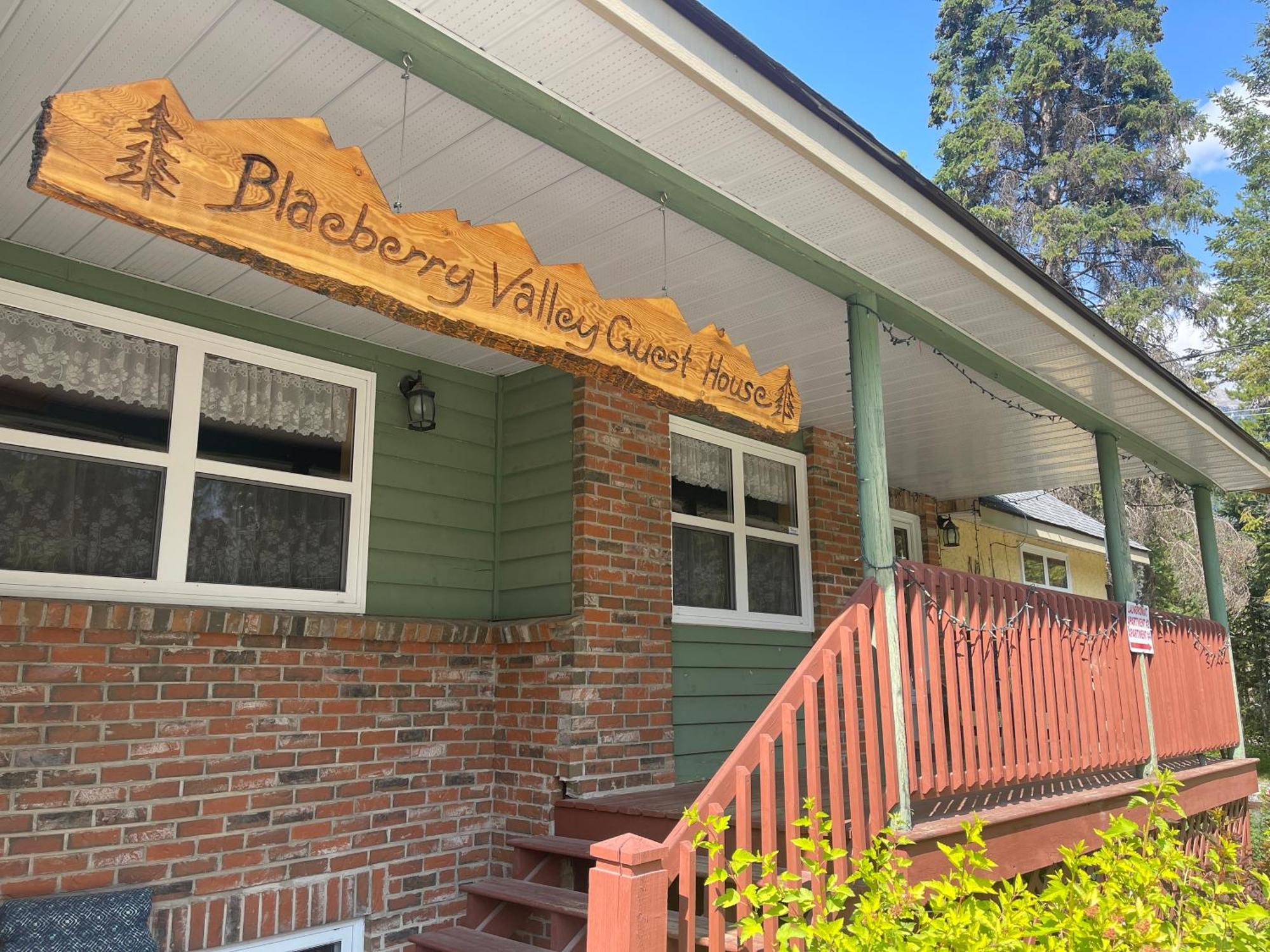 Blaeberry Valley Vacation Rentals Golden Exterior foto